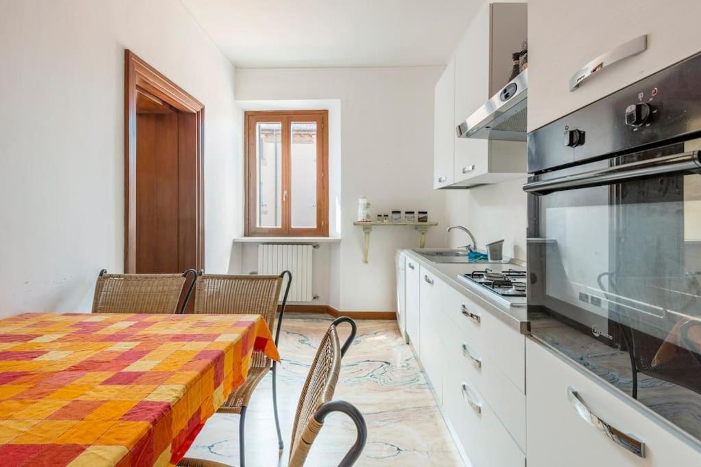 Apartment Under The Basilica Of Sant'Andrea Mantova Exterior foto