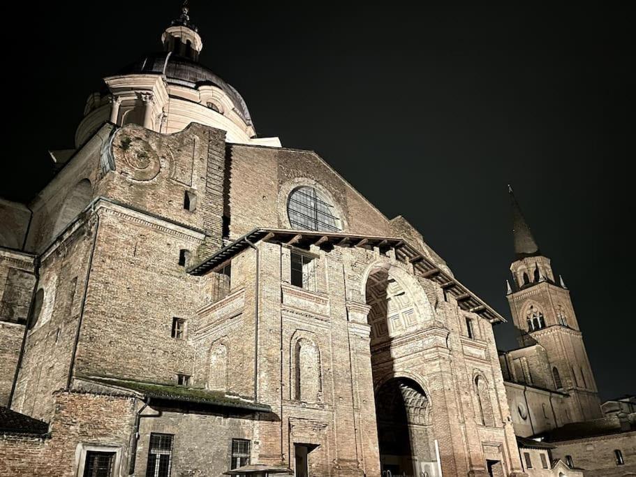 Apartment Under The Basilica Of Sant'Andrea Mantova Exterior foto