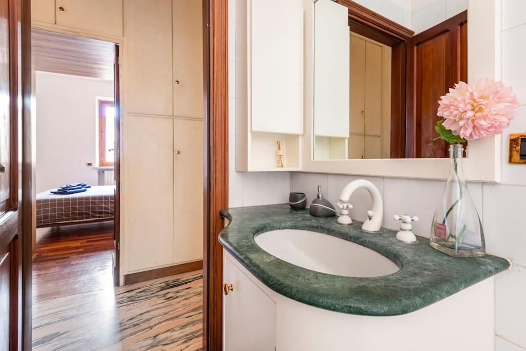 Apartment Under The Basilica Of Sant'Andrea Mantova Exterior foto